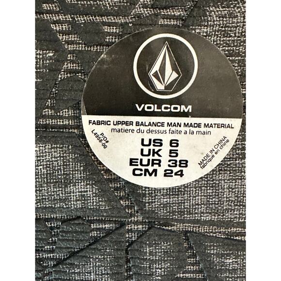 VOLCOM ECO RECLINER SLIDE SANDALS SIZE 6 BLACK Women's NWOT - Picture 5 of 5